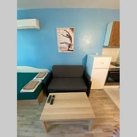 Apartment Savana Place 3 *